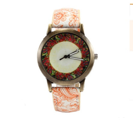 Creative Kaleidoscope Quartz Watch – Stylish Artistic Watch for Women