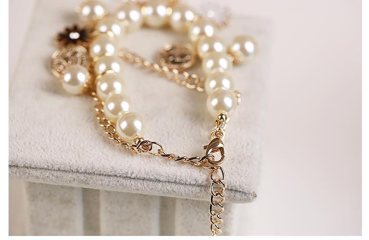 Pearl Flower Bracelet – Floral Pearl Jewelry for Women